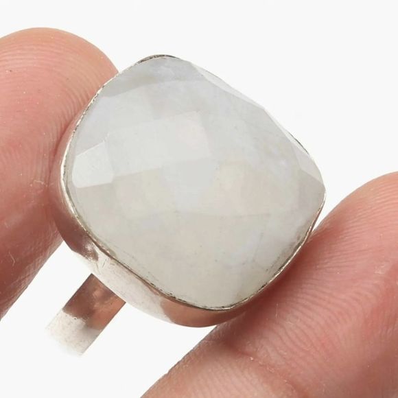 Rainbow Moonstone Gemstone Handmade Woman Ring US 7.75 Jewelry - Picture 4 of 4
